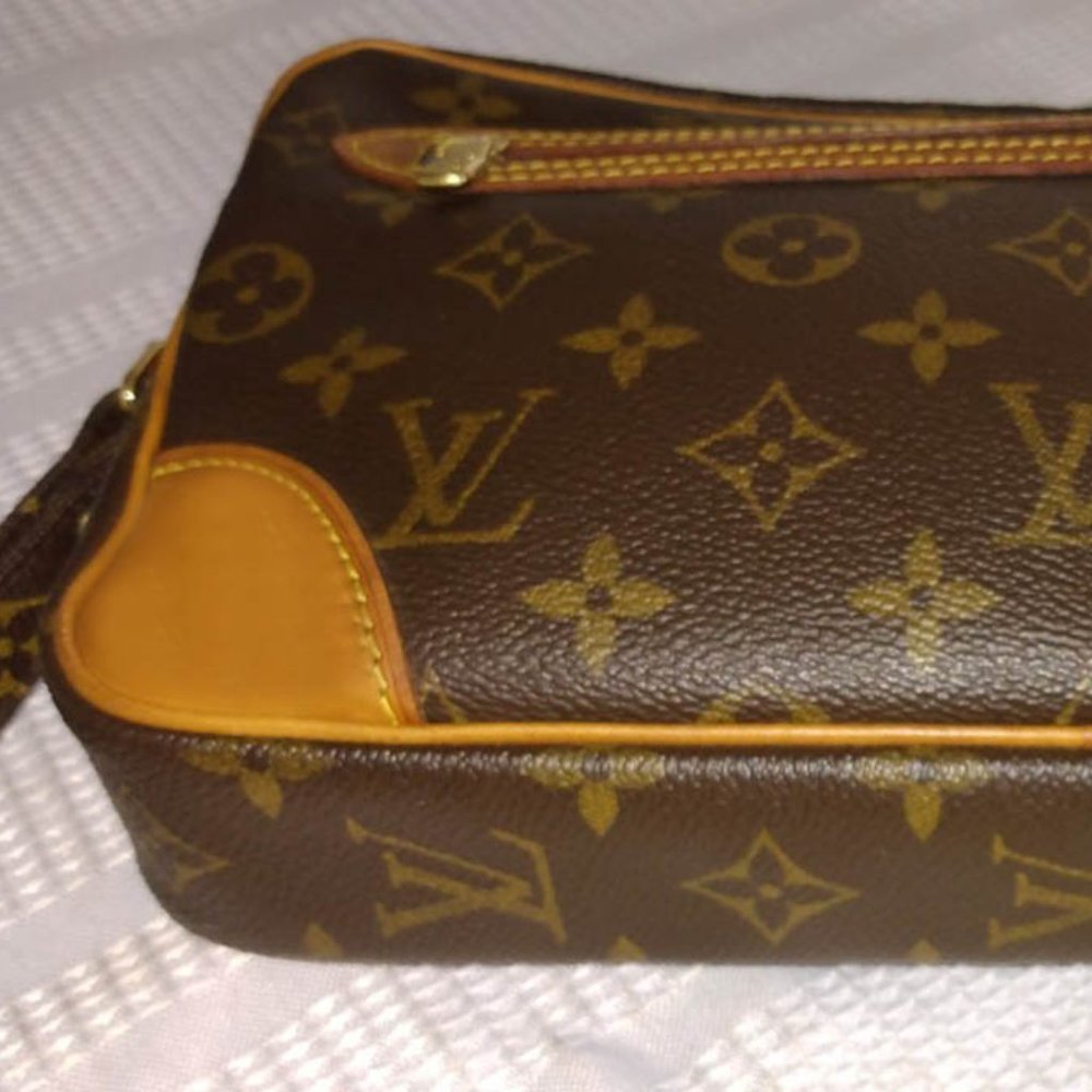 Louis Vuitton Brown Monogram Canvas Wristlet with Tan Accents - Picture 14 of 15